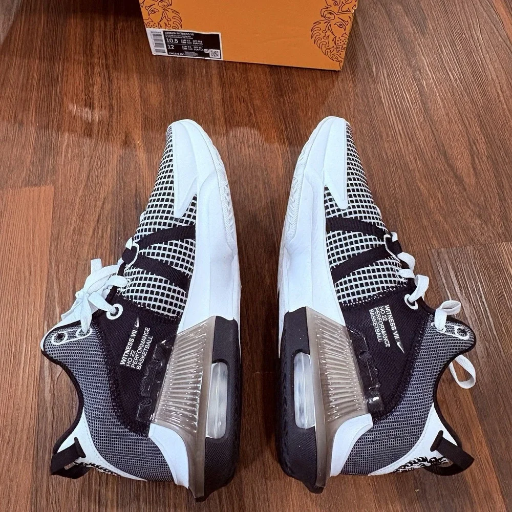 Nike like new